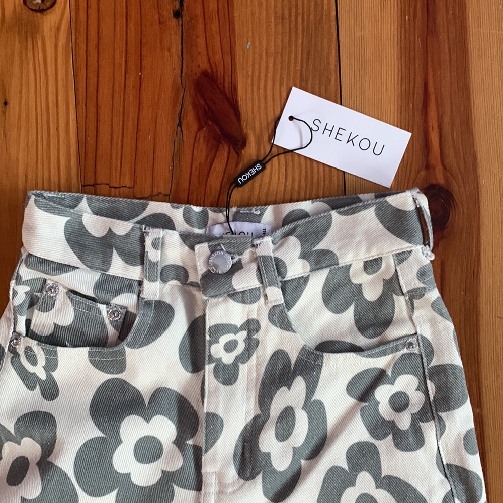 going out pants - Picture 4 of 4